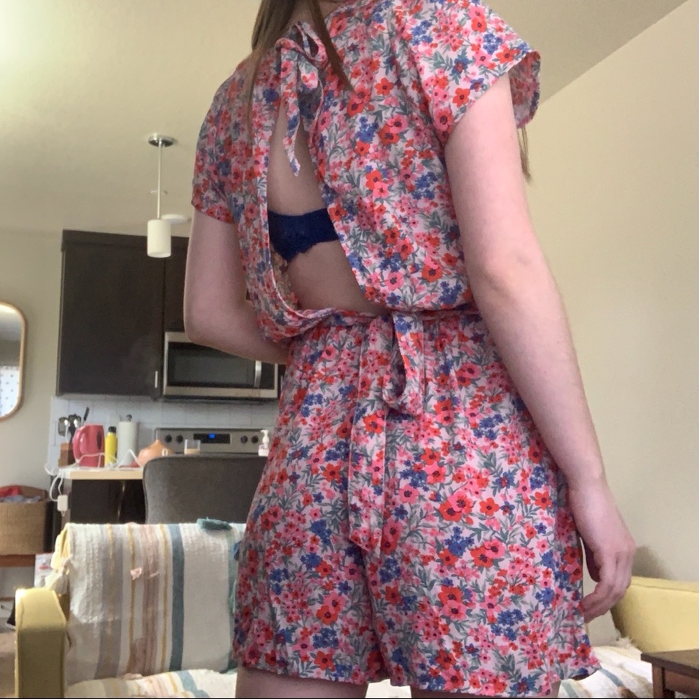 NWT American Eagle floral romper
